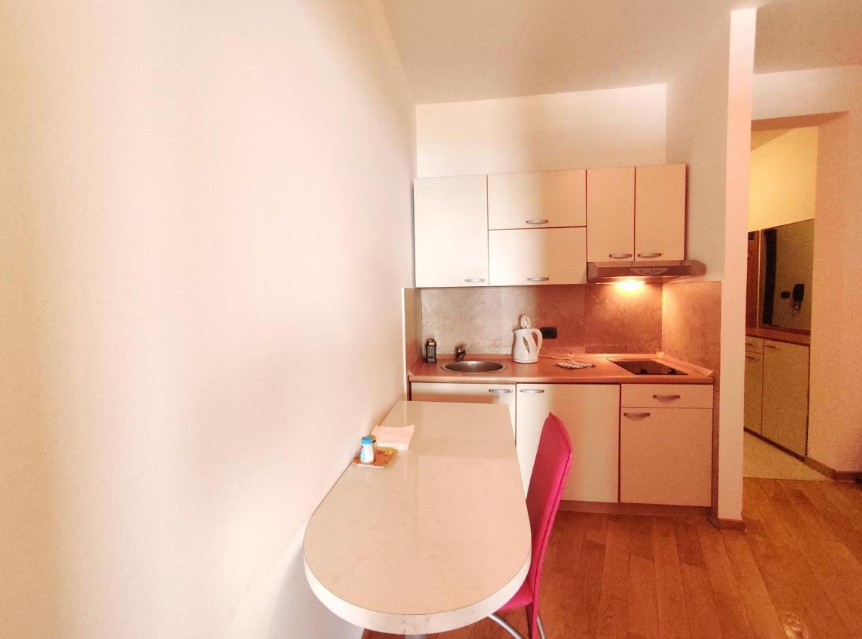 Apartments Altea Rafailovici Ngoại thất bức ảnh